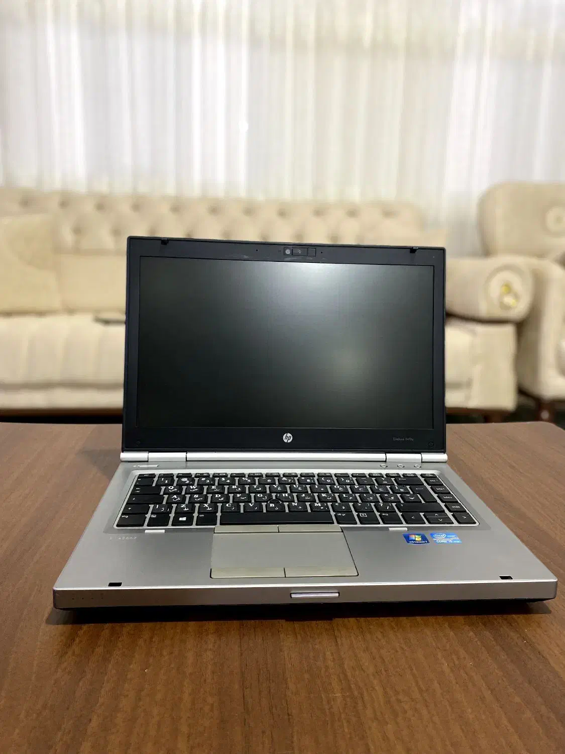 لپ تاپ hp|رایانه همراه|میانه, |دیوار