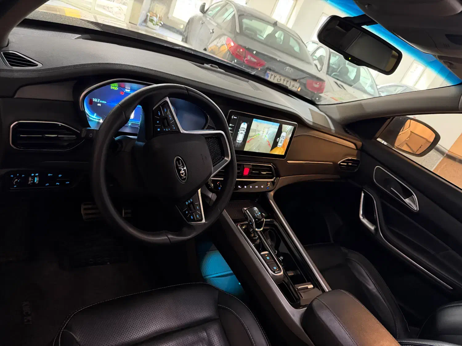 Kmc 1401|خودرو سواری و وانت|تهران, ولنجک|دیوار