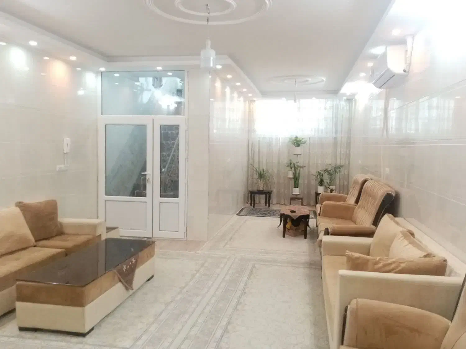 ویلایی دوطبقه / زنبیل/ سند تک برگ / بدون هزینه|فروش خانه و ویلا|قم, زنبیل آباد|دیوار