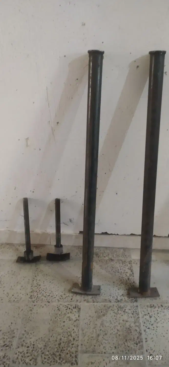 دار قالی و تجهیزات فرش بافی|صنایع دستی و سایر لوازم تزئینی|آبدانان, |دیوار