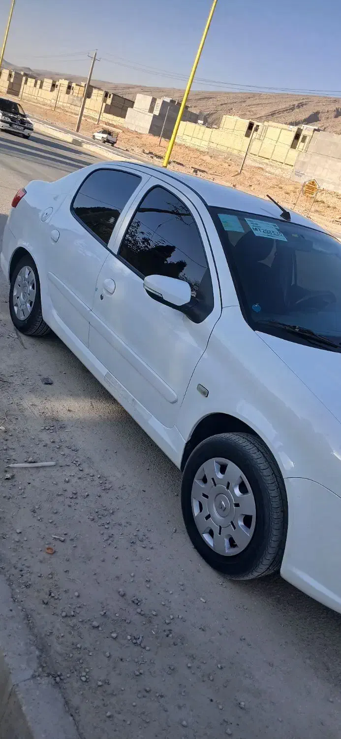 رانا پلاس 1400|خودرو سواری و وانت|فیروزآباد (فارس), |دیوار