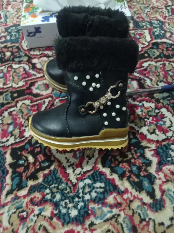 کفش|کیف، کفش، کمربند|تربت جام, یحیی آباد|دیوار