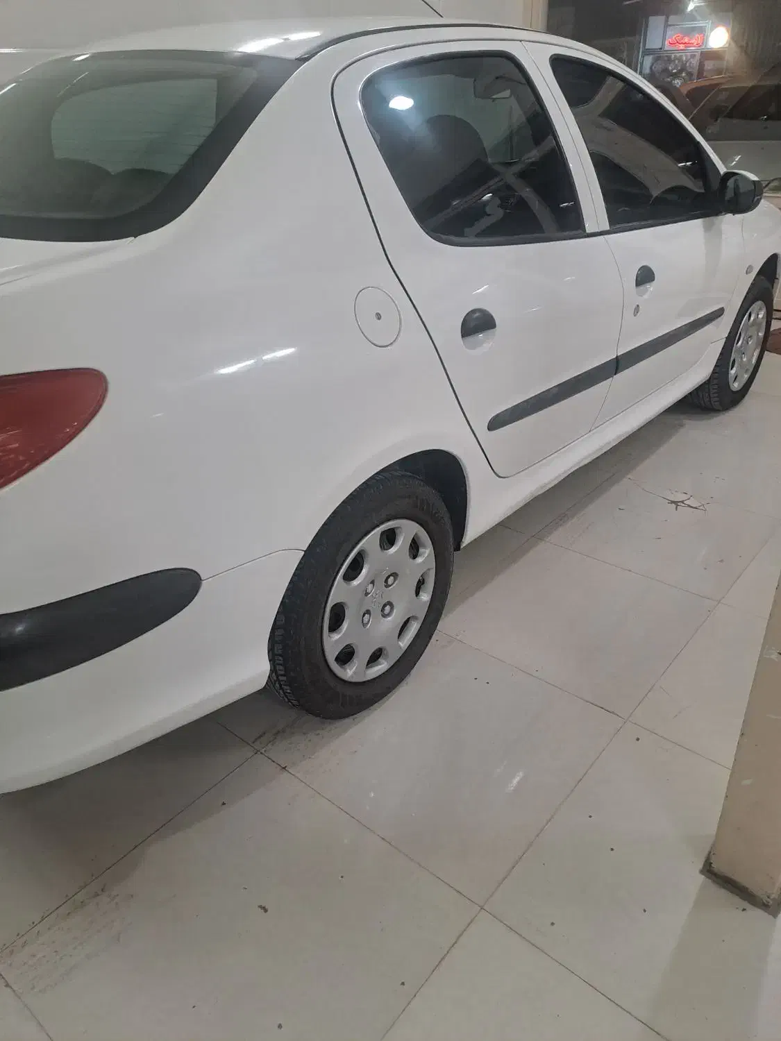 اس دی وی هشت بیرنگ مدل ۹۲|خودرو سواری و وانت|زنجان, |دیوار