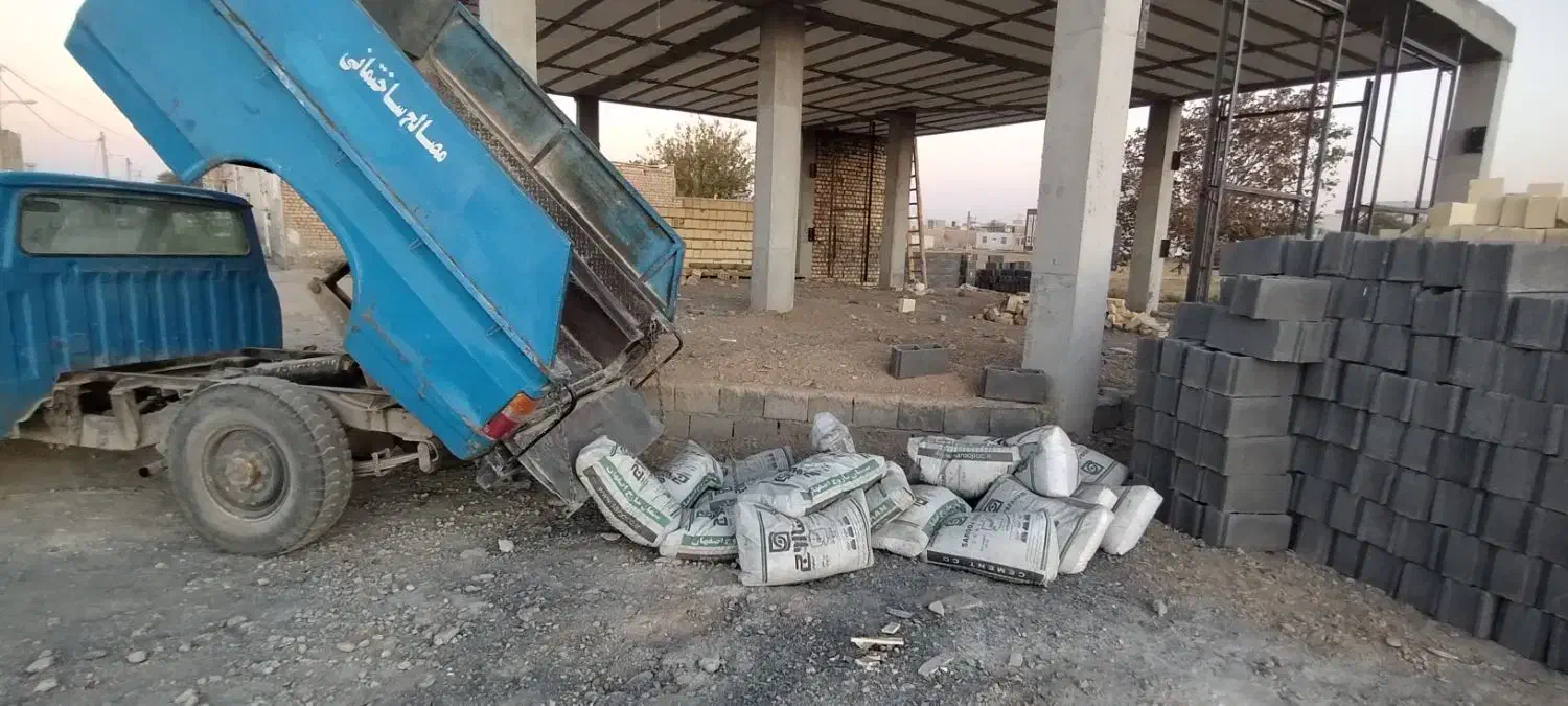 فروش مستقیم مصالح ساختمانی سیمان و گچ و پودر سنگ|مصالح و تجهیزات ساختمان|گلپایگان, |دیوار