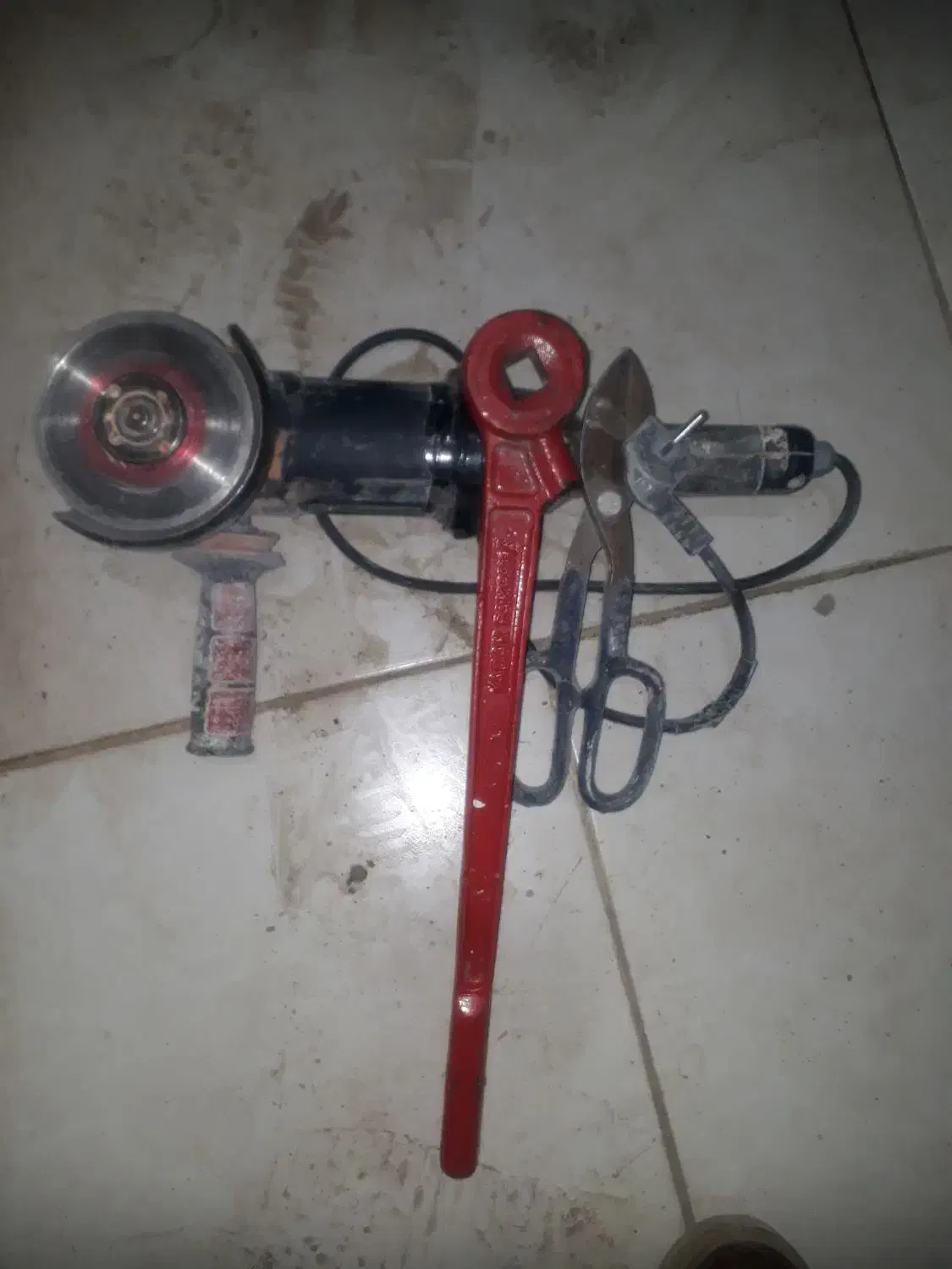 سنگ فرزتوسن|ابزارآلات|بومهن, |دیوار