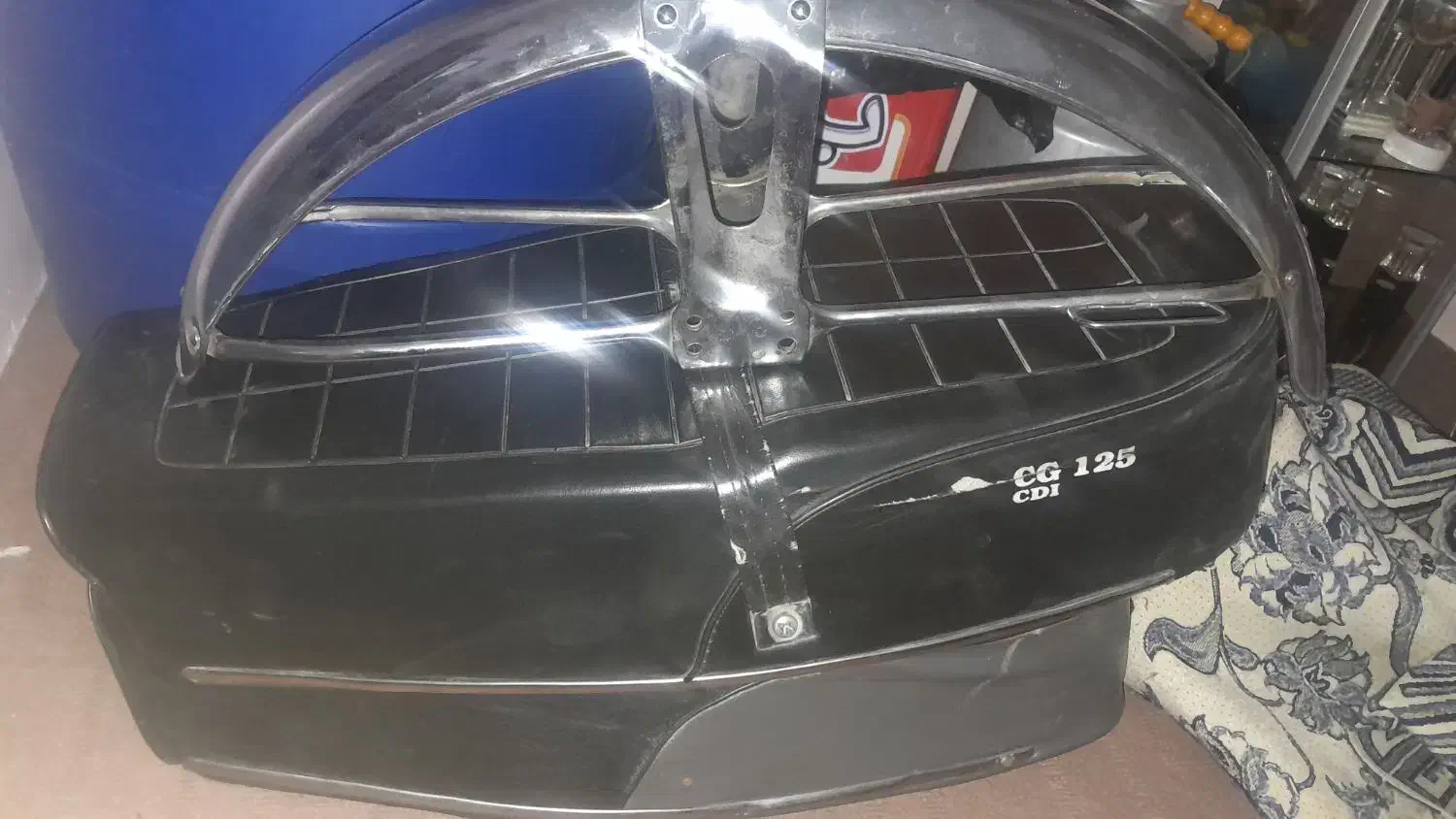 دوعدد عدد زین نو ویک گلگیر نو skzفابریک|قطعات یدکی و لوازم جانبی|شاهرود, |دیوار