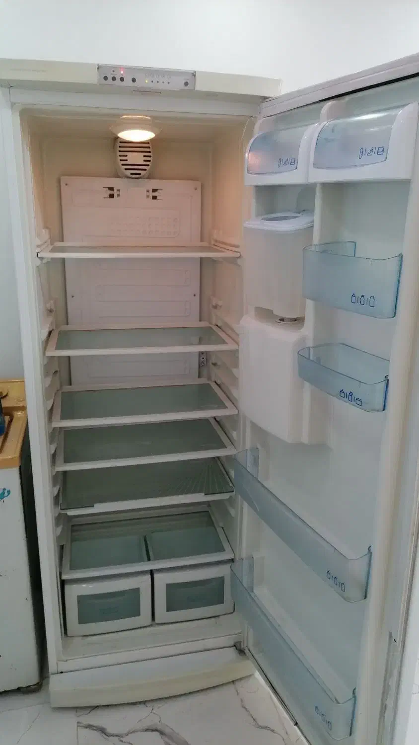 یخچال کاملا سالم بدون زنگ زدگی|یخچال و فریزر|چمستان, |دیوار