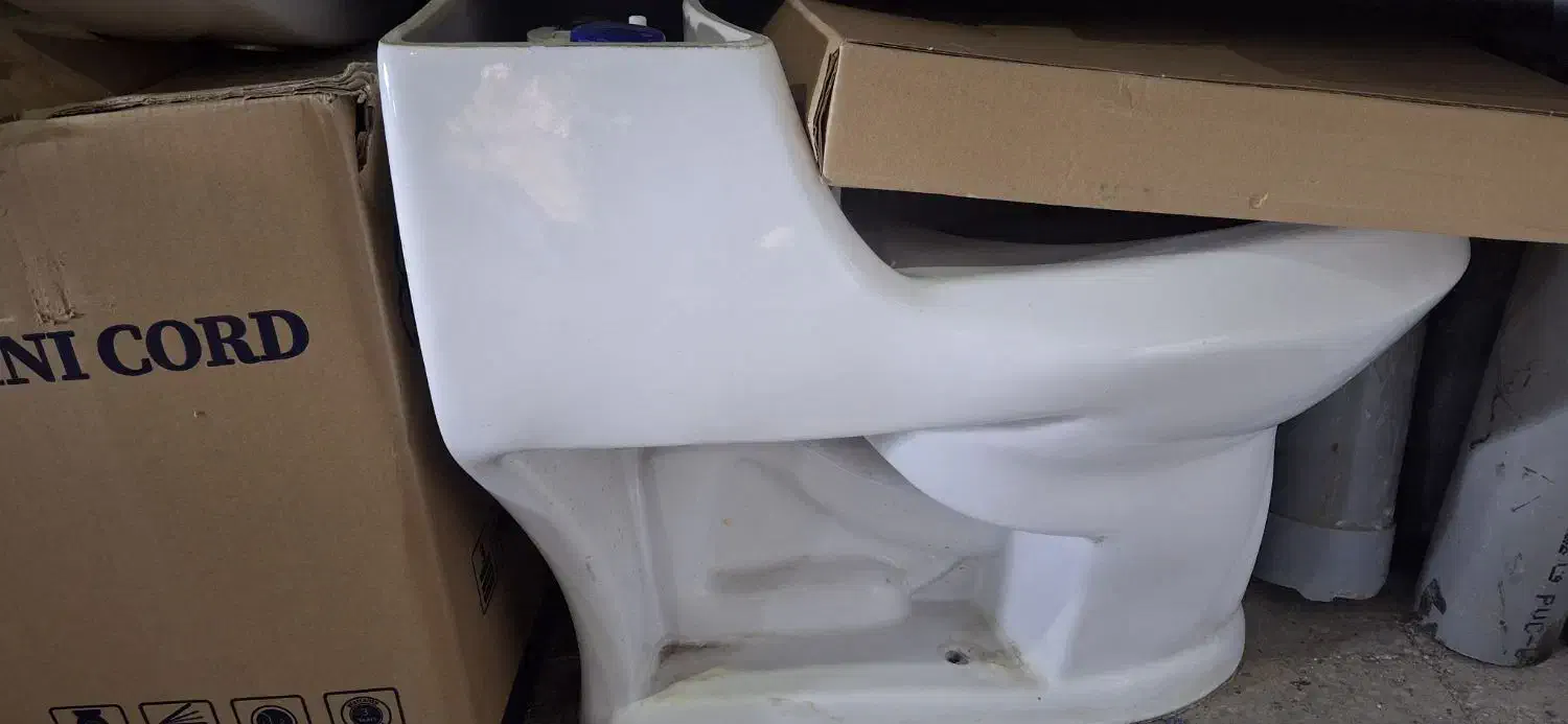 فرنگی سالم|لوازم حمام|صدرا-فارس, فاز ۱|دیوار