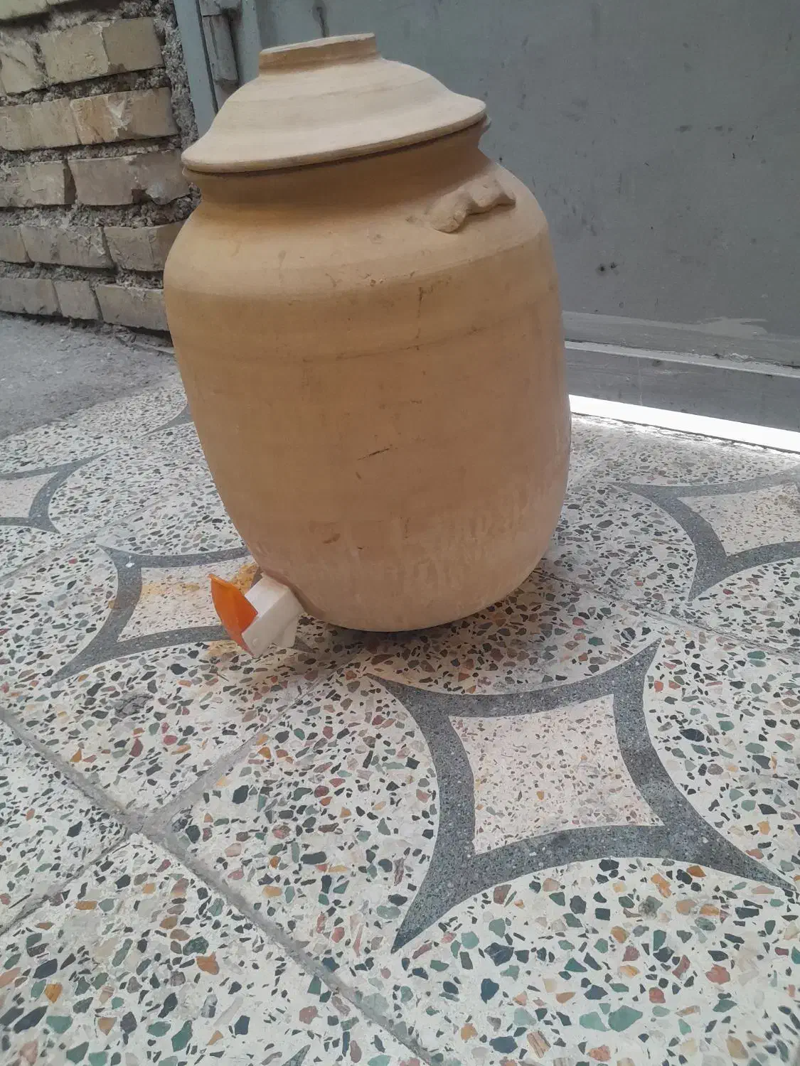 کلمن سفالی ودوعدد چراغ مطالعه|صنایع دستی و سایر لوازم تزئینی|دزفول, |دیوار