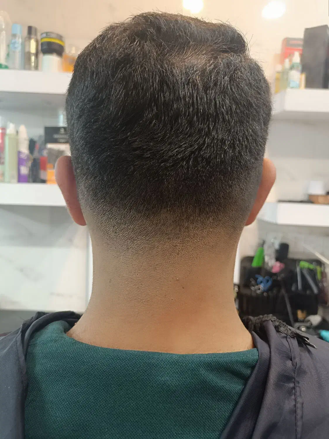 اصلاح سر و صورت با تخفیف ویژه|خدمات آرایشگری و زیبایی|شیراز, شهرک مطهری|دیوار