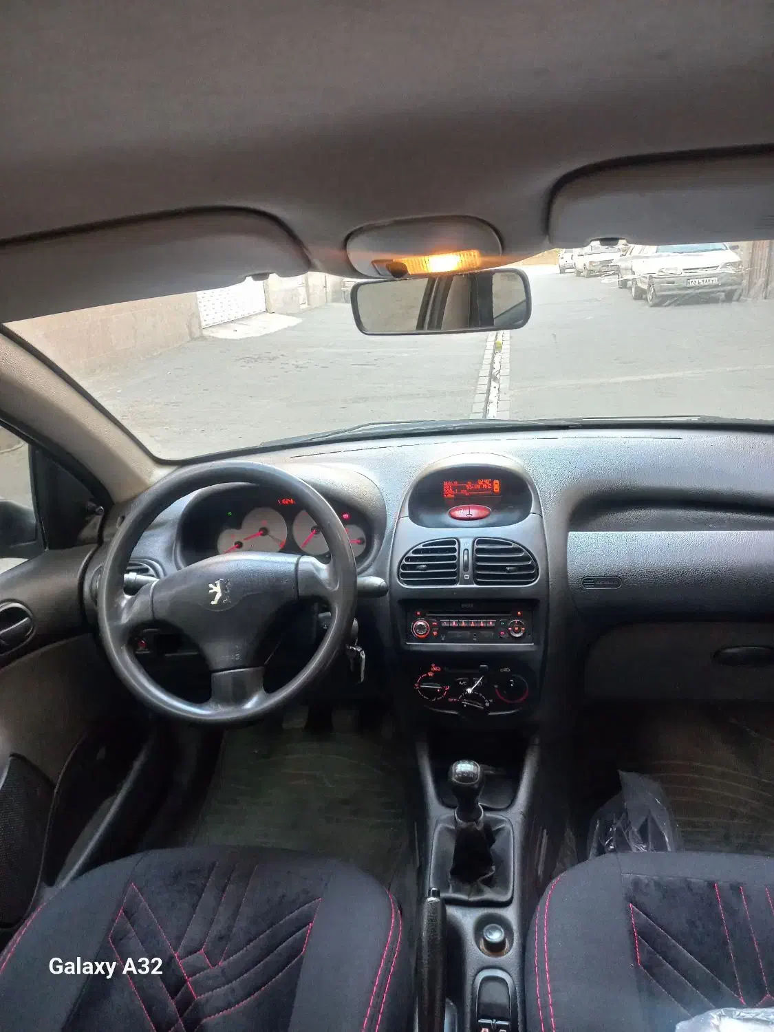 206 مدل  اخر 96 درحد|خودرو سواری و وانت|قدس, شهر‌قدس|دیوار