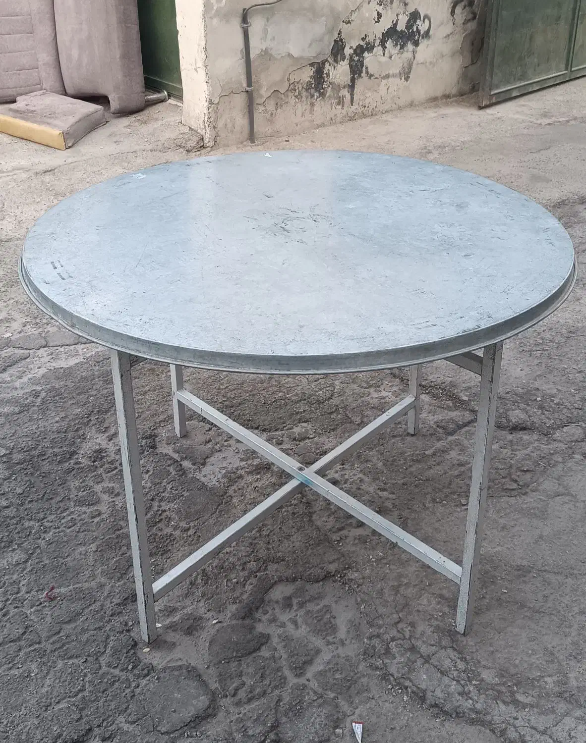 میزگرد تالاری 8نفره|میز و صندلی غذاخوری|شیراز, کوزه گری|دیوار