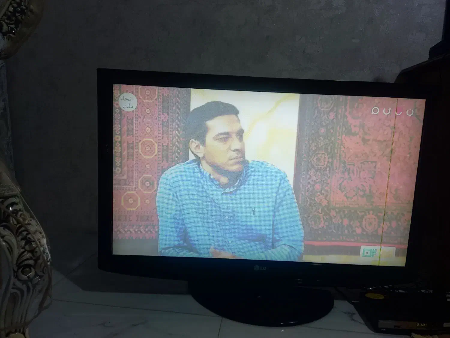 تلویزیون lcd|تلویزیون و پروژکتور|اردبیل, |دیوار