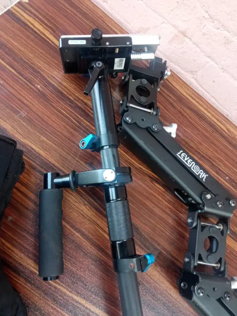 تجهیزات سینمایی|دوربین عکاسی و فیلم‌برداری|تهران, میدان ولیعصر|دیوار