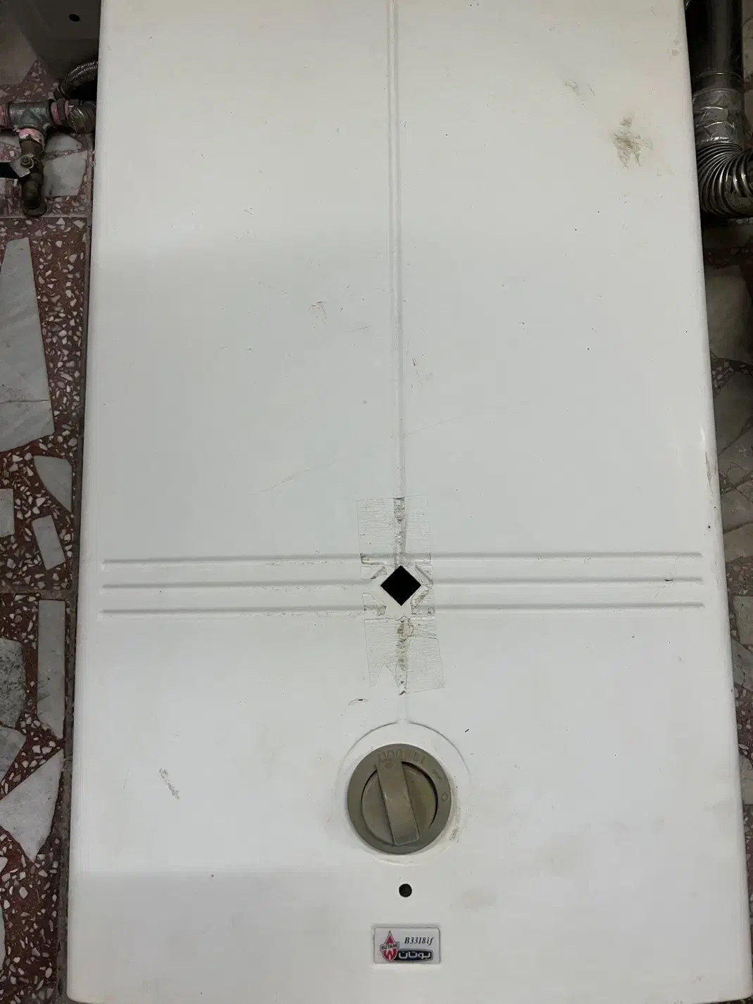 ابگرمکن فن دار بوتانB3318if|آبگرمکن، پکیج، شوفاژ|چالوس, |دیوار