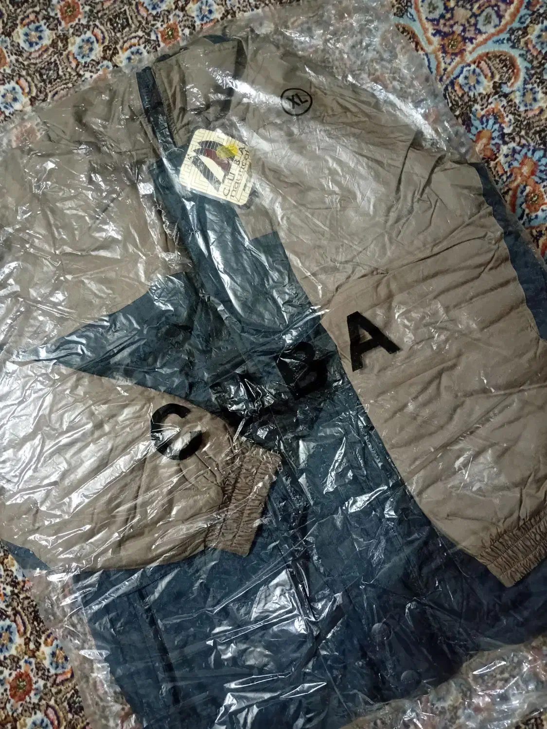 کاپشن مردانه CUBA اصل  دو رو   سایز XL|لباس|تهران, اختیاریه|دیوار