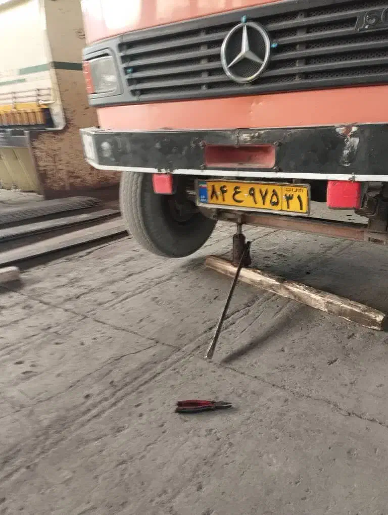 جک۳تن نیسان|قطعات یدکی و لوازم جانبی|بروجرد, |دیوار