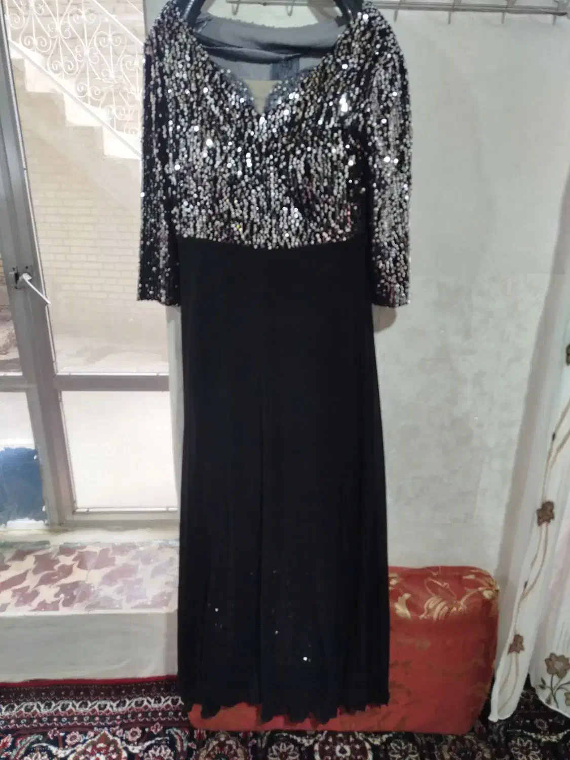 لباس در حد نو|لباس|ایواوغلی, |دیوار