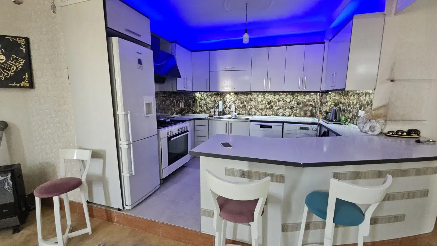 فروش واحداداری۱۰۵متری سنددار مرکزشهرهشتگردقدیم|فروش دفتر کار، اتاق اداری، مطب|هشتگرد, مدرس|دیوار