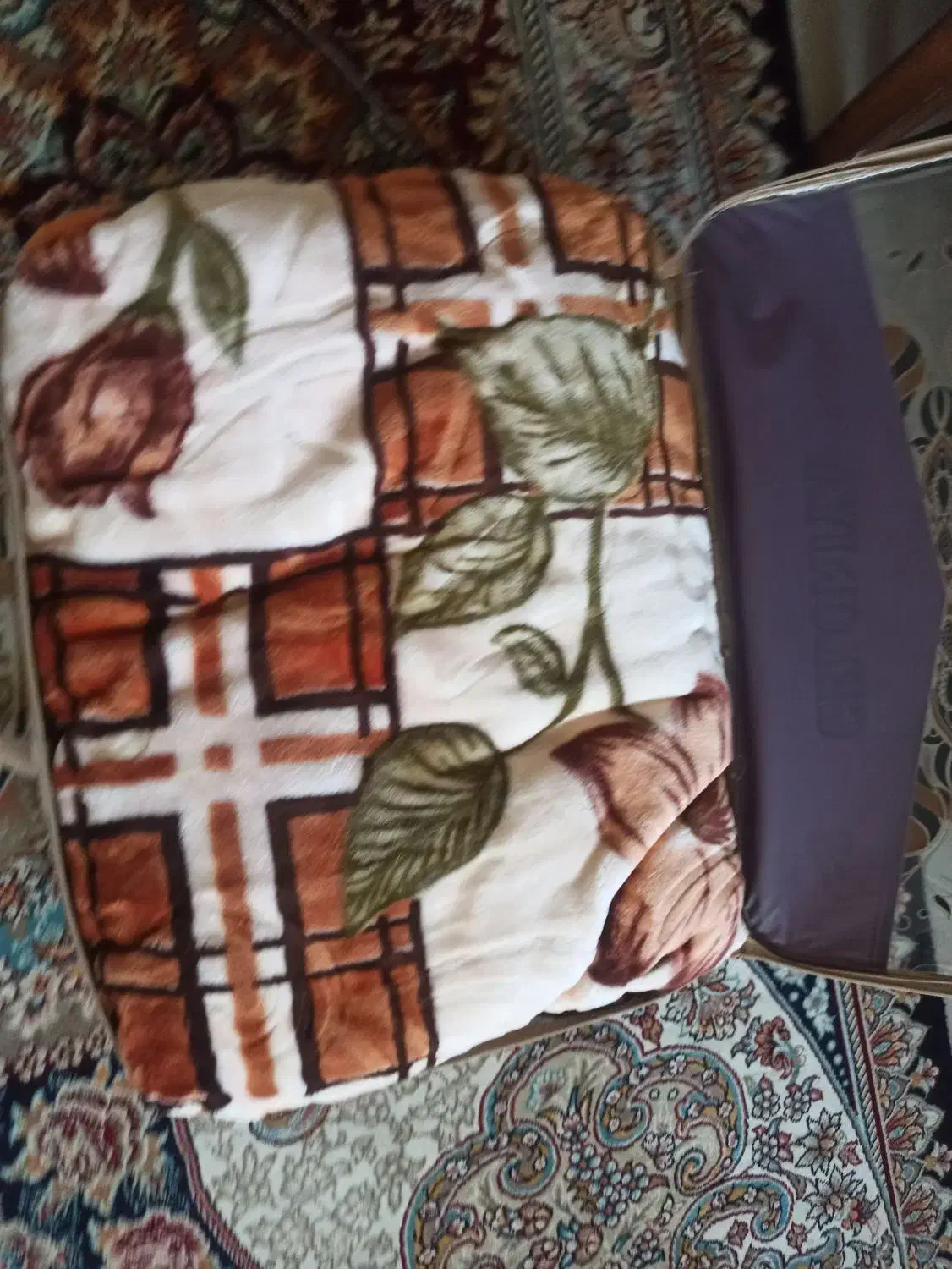 پتو شادیلون دو نفره|رختخواب، بالش، پتو|سبزوار, پیام|دیوار