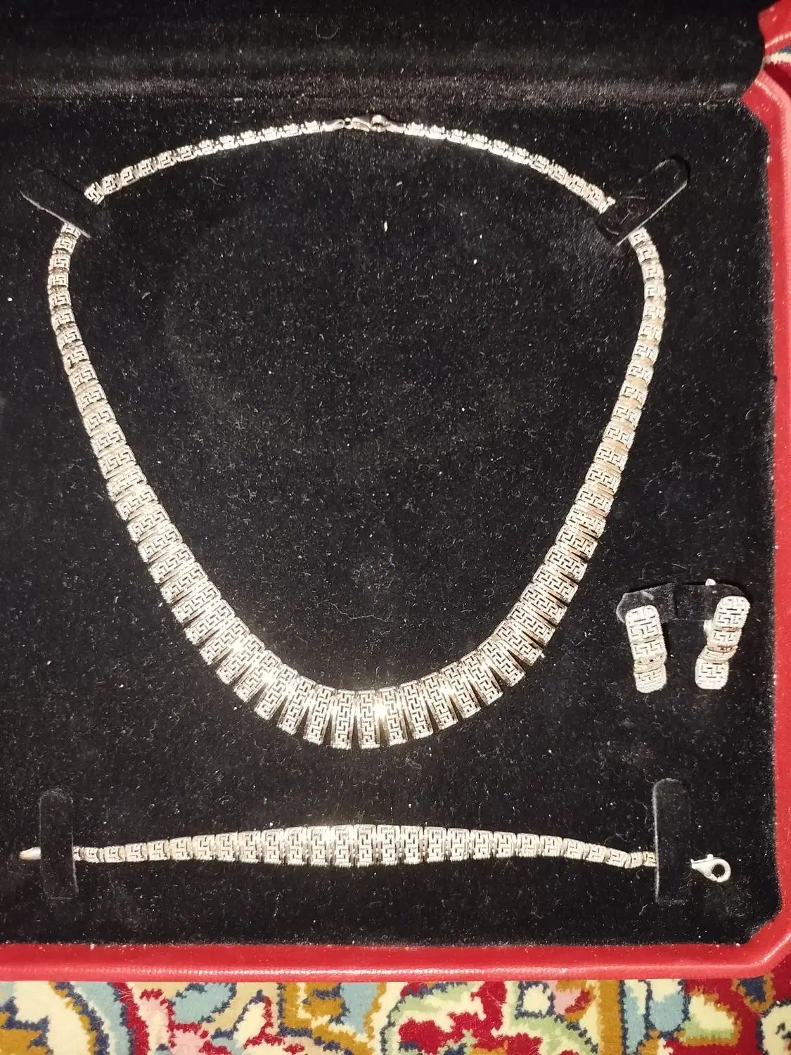 سرویس طلا گردنبند دستبند گوشواره|جواهرات|کرمان, |دیوار