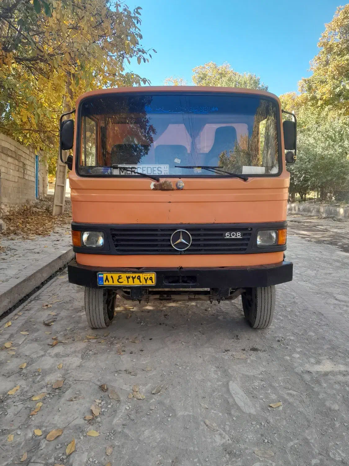 سنگین و نیمه سنگین|خودرو سنگین|آبگرم, |دیوار