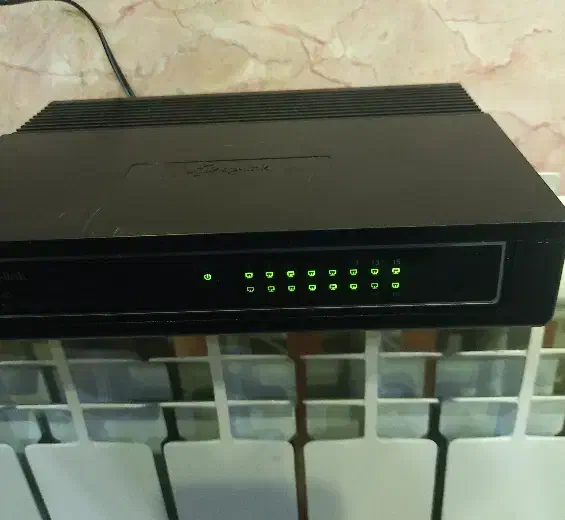 سوئیچ شانزده کانال مودم|مودم و تجهیزات شبکه|تهران, فلاح|دیوار