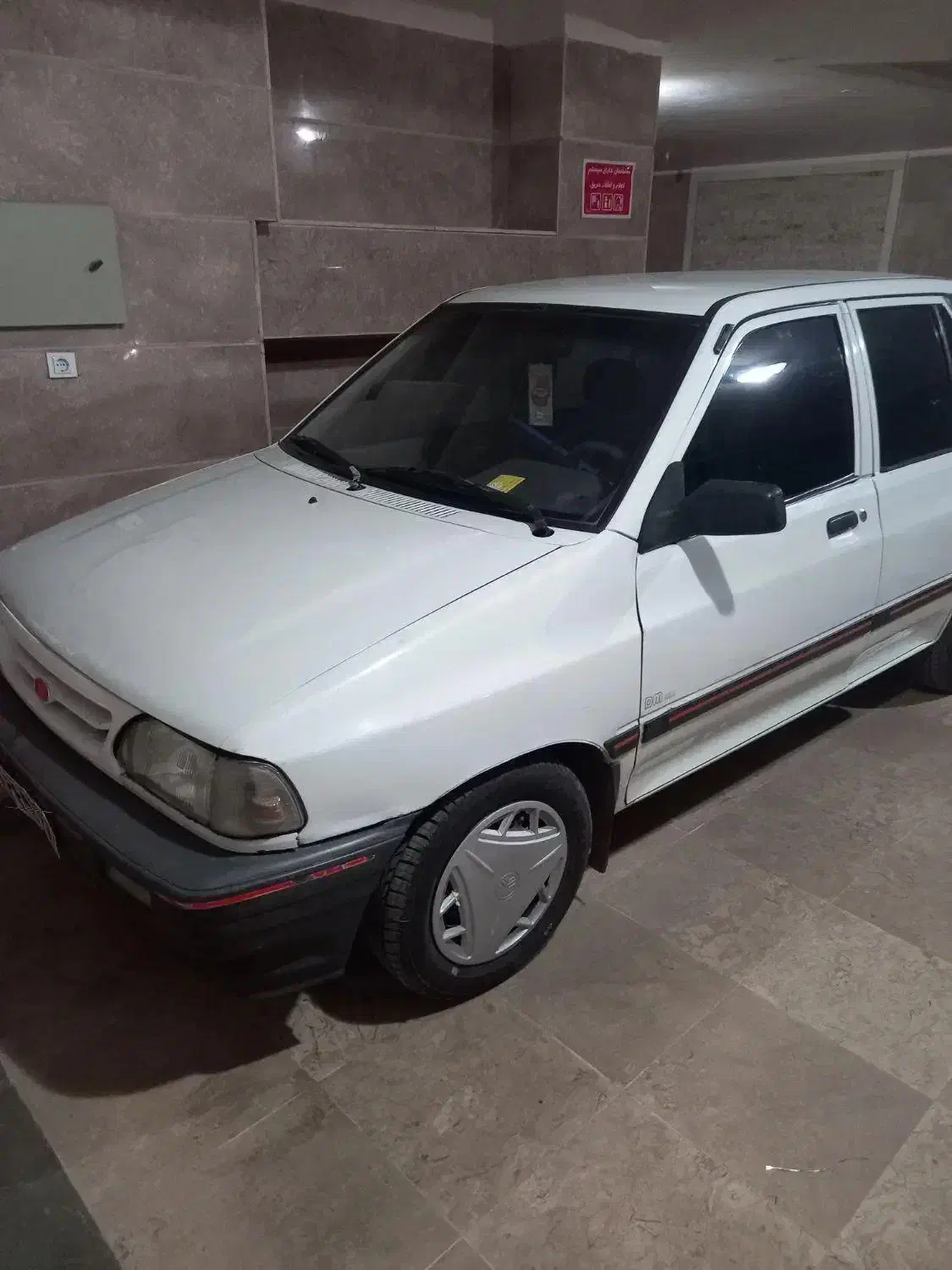 پراید هاچ بک ۸۲|خودرو سواری و وانت|هشتگرد, هشتگرد قدیم|دیوار