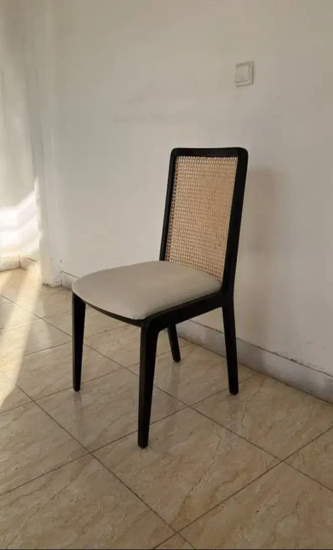 صندلی پشت حصیری|صندلی و نیمکت|پاکدشت, پاکدشت (مامازند)|دیوار