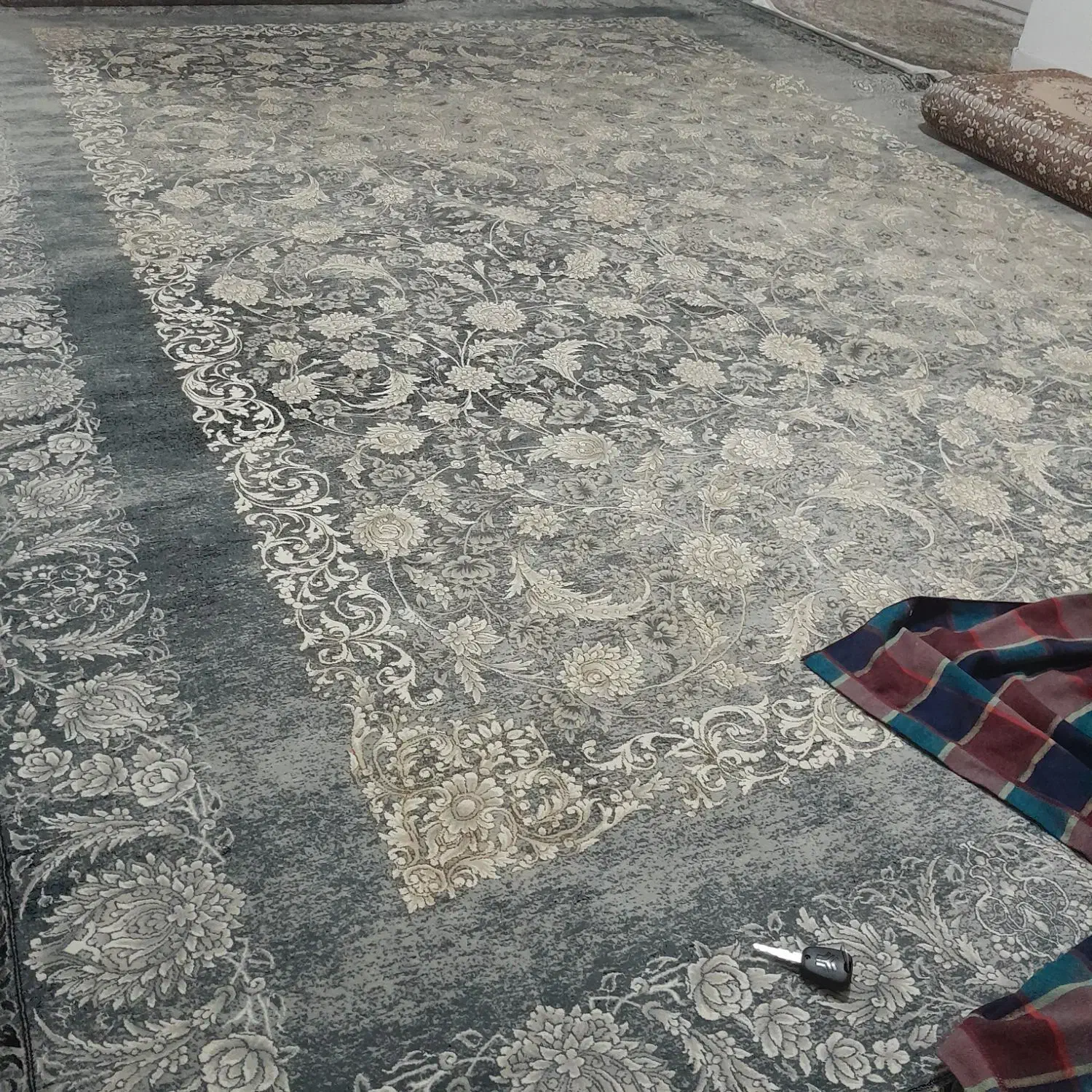 قالی ۱۲رمتری|فرش|شاهین‌شهر, ۹ دی|دیوار