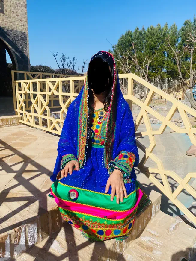 دوخت مانتو و لباس زنانه(مانتو شلوار اداری)|خدمات پیشه و مهارت|بابلسر, |دیوار