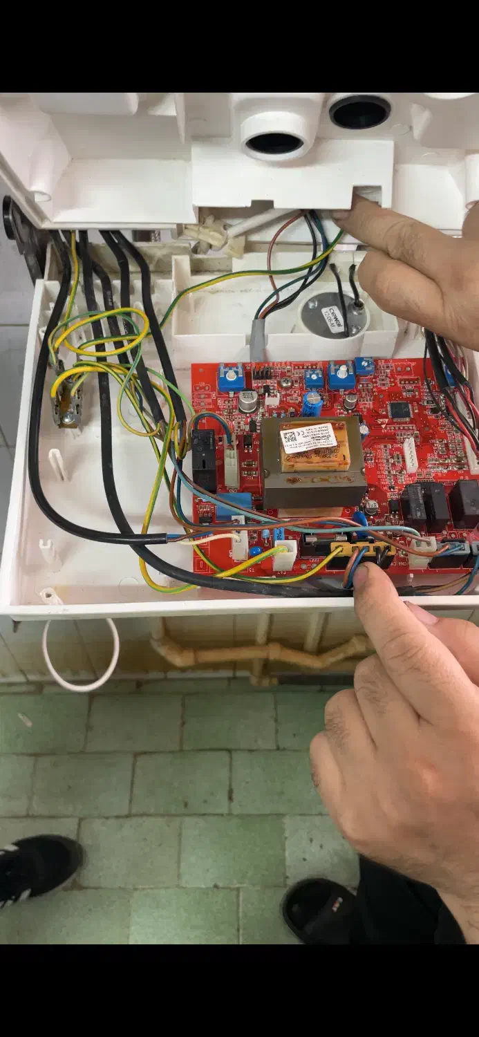 سرویس و تعمیر پکیج، تضمینی،تعمیر برد،اسید شویی|خدمات پیشه و مهارت|رشت, یخسازی|دیوار