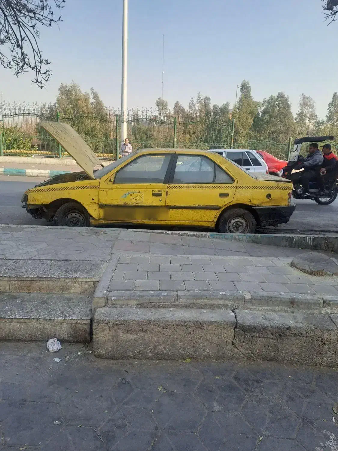 پژو روا اسقاتی|خودرو سواری و وانت|تهران, شوش (باغ آذری)|دیوار