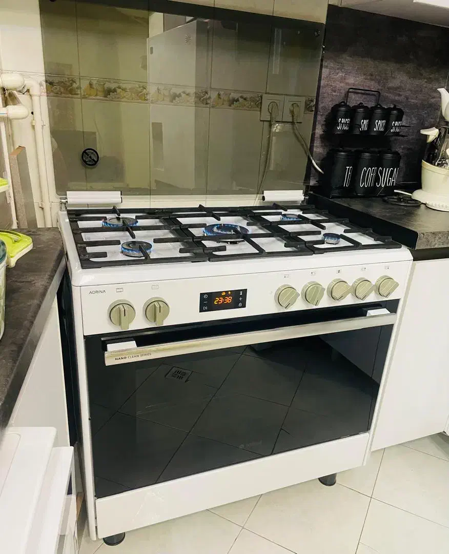 گاز اسنوا در حد نو ۱ سال کارکرد|اجاق گاز و لوازم برقی پخت‌وپز|تهران, سازمان برنامه جنوبی|دیوار