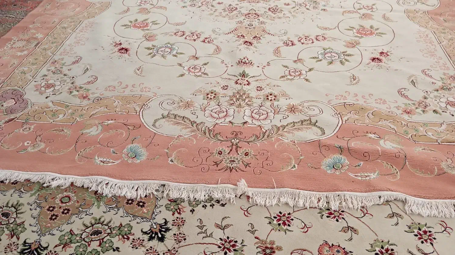 قالی نرم و لطیف|فرش|یزد, |دیوار