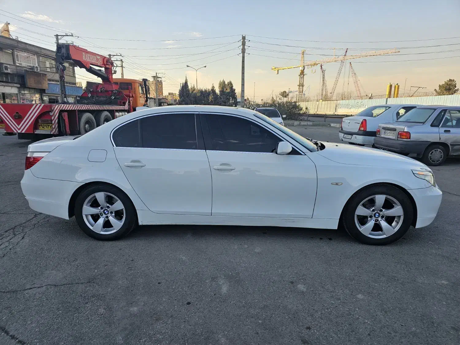 بی ام و ۵۲۵|خودرو سواری و وانت|چهاردانگه (تهران), |دیوار