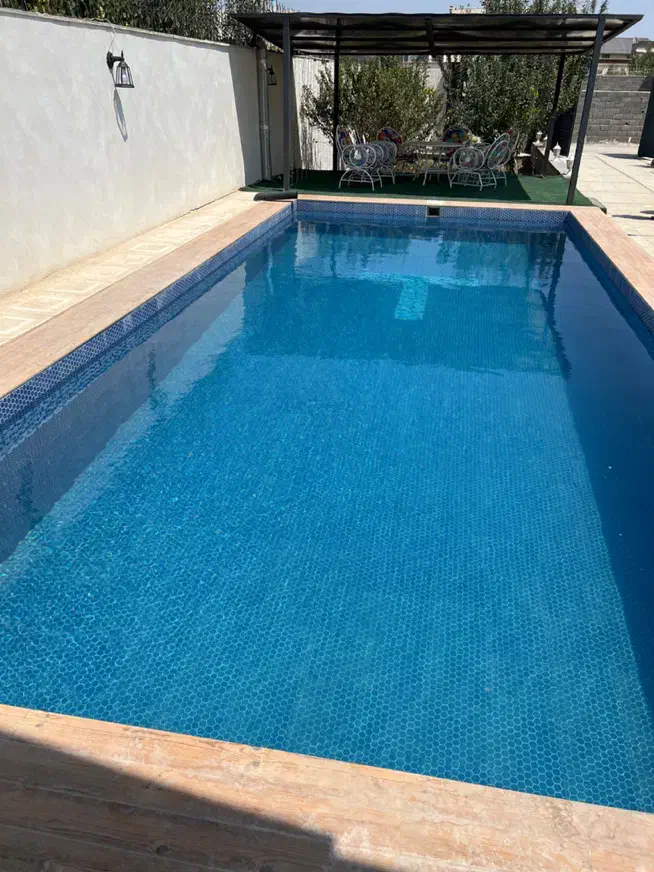 اجاره باغ ویلا استخر روباز چهارفصل آب گرم|اجارهٔ کوتاه‌مدت ویلا و باغ|تهران, اکباتان|دیوار