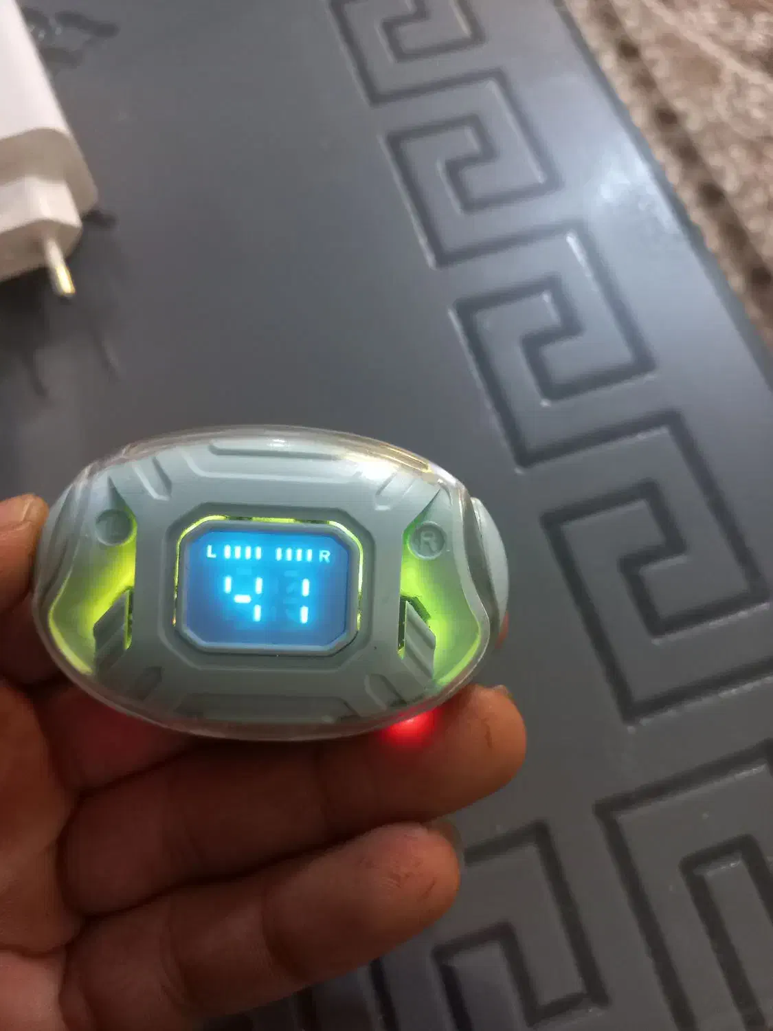 ایرپادشیشه ای معاوضه|لوازم جانبی موبایل و تبلت|مشهد, طبرسی شمالی|دیوار