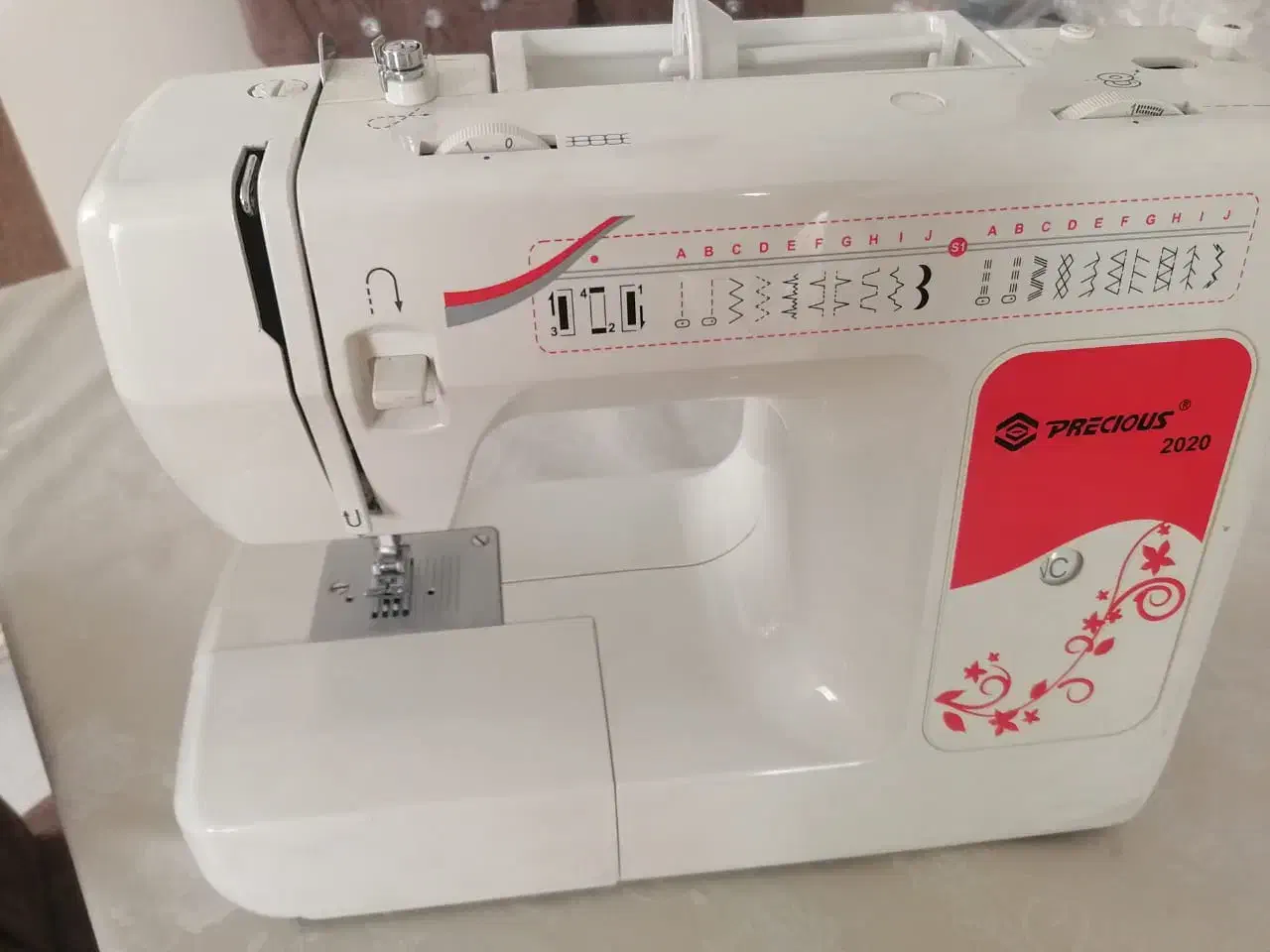 چرخ خیاطی درحدنو|چرخ خیاطی و ریسندگی|قرچک, میرزائی شمالی|دیوار