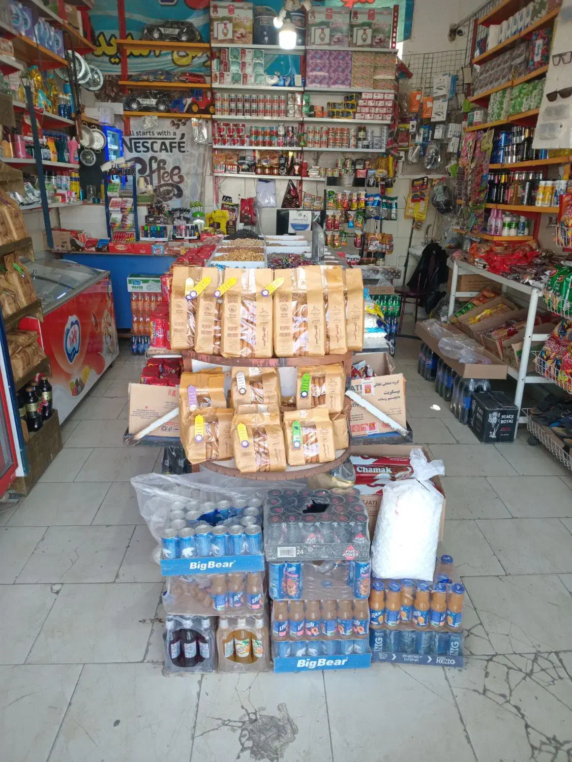 فروشنده مواد غذایی|استخدام بازاریابی و فروش|سبزوار, قصبه شرقی|دیوار