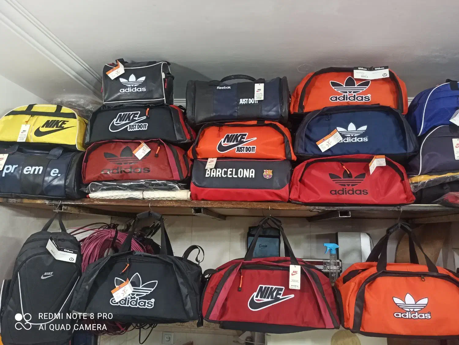 کیفهایاسپورتکولهتکیوتعداد|کیف، کفش، کمربند|نسیمشهر, |دیوار