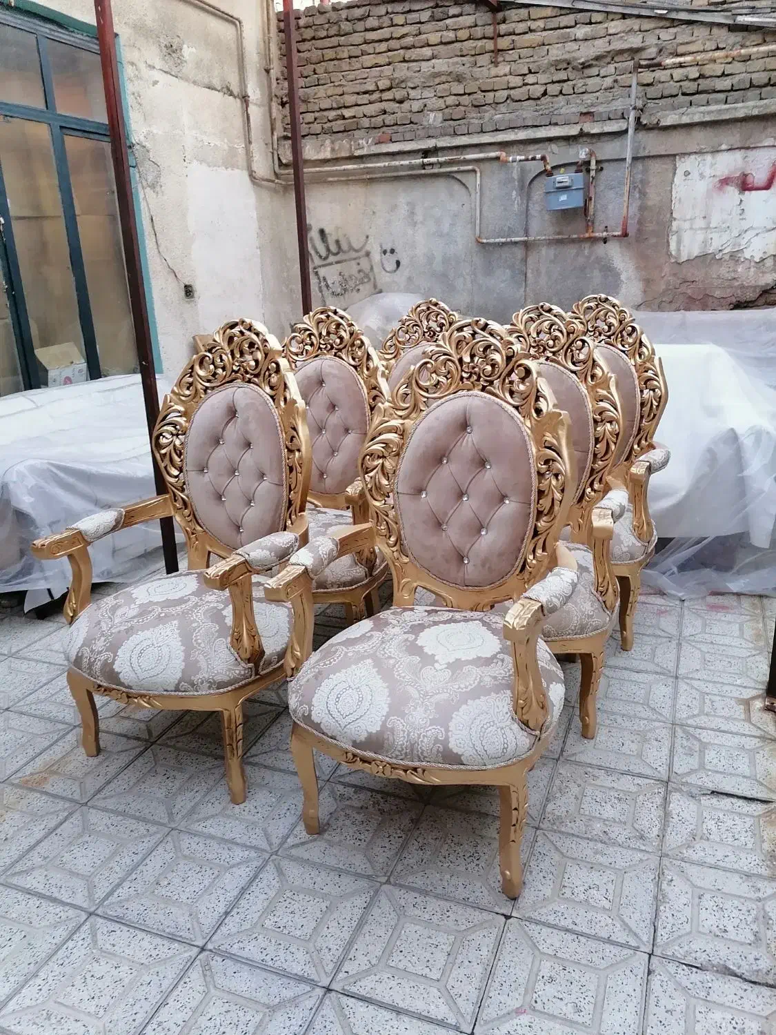 تعمیرات انواع مبلمان و صندلی و غذاخوری|خدمات پیشه و مهارت|ارومیه, |دیوار