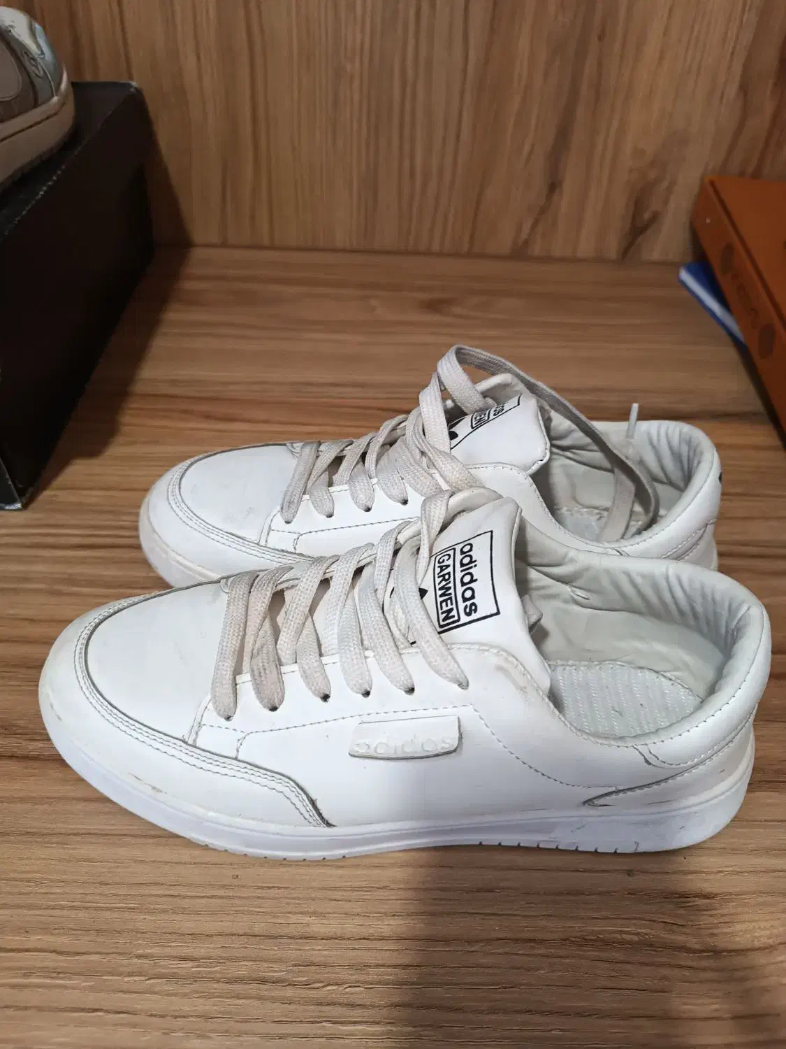 کفش آدیداس راحتی|کیف، کفش، کمربند|قزوین, |دیوار