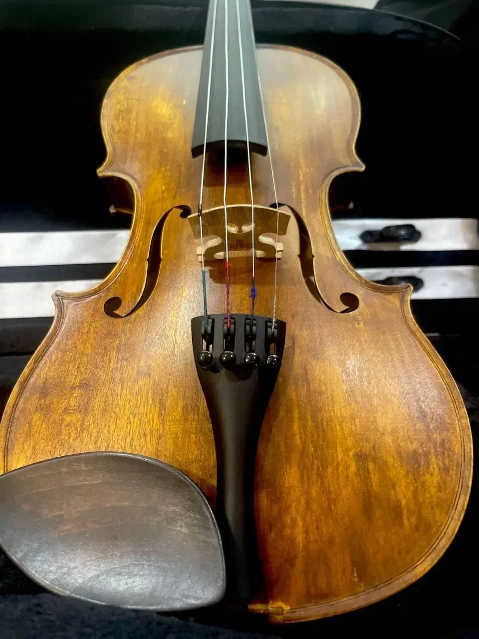 ویلون خوش صدا -آکبند -همراه جعبه و تجهیزات|ویولن|بندرعباس, |دیوار