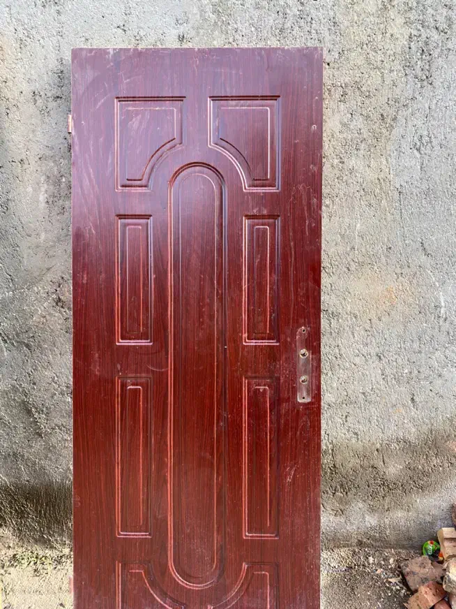 درب چوبی|مصالح و تجهیزات ساختمان|اهر, |دیوار