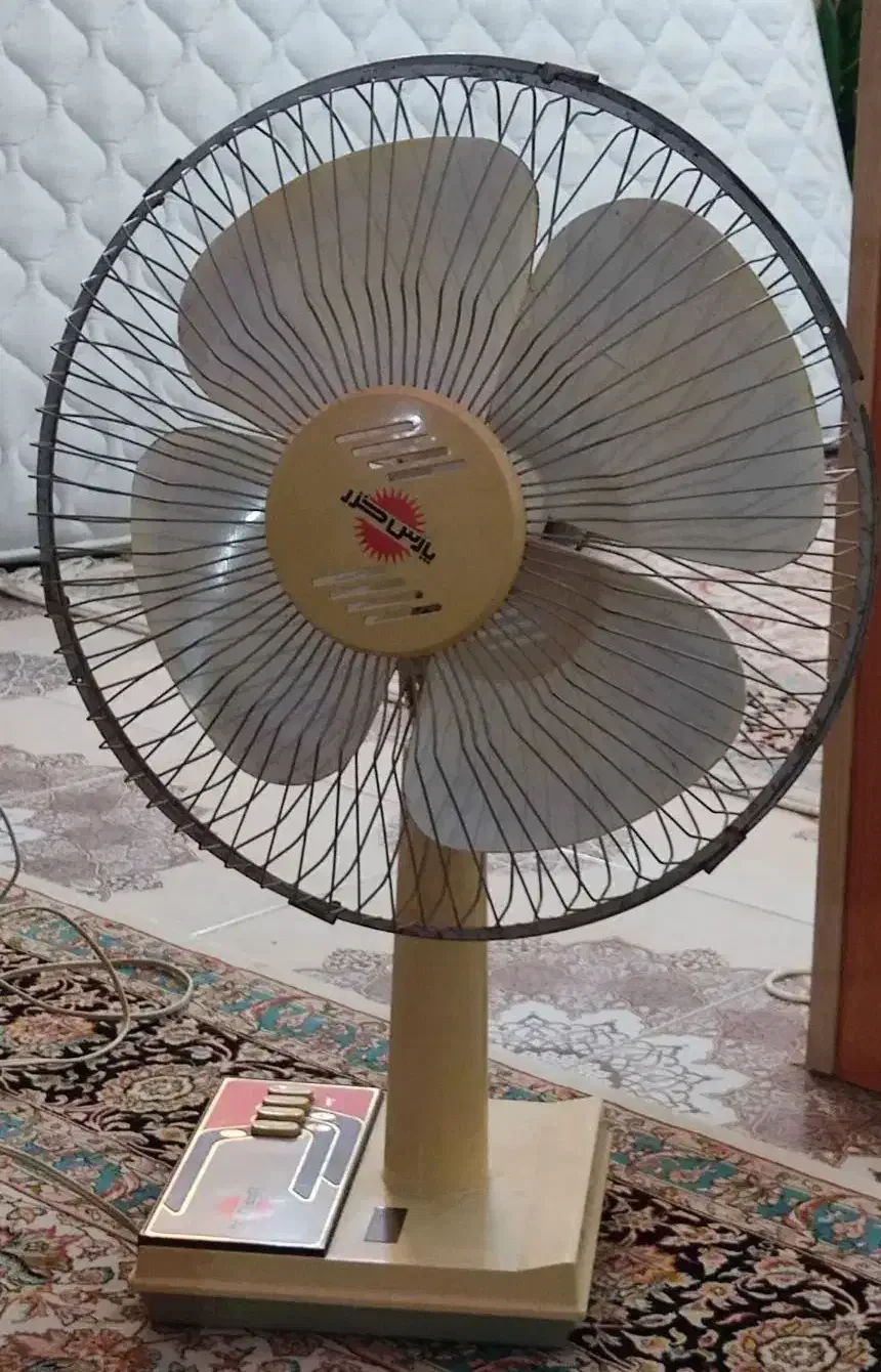 پنکه پارس خزر|پنکه و تصفیه‌کنندهٔ هوا|اراک, |دیوار