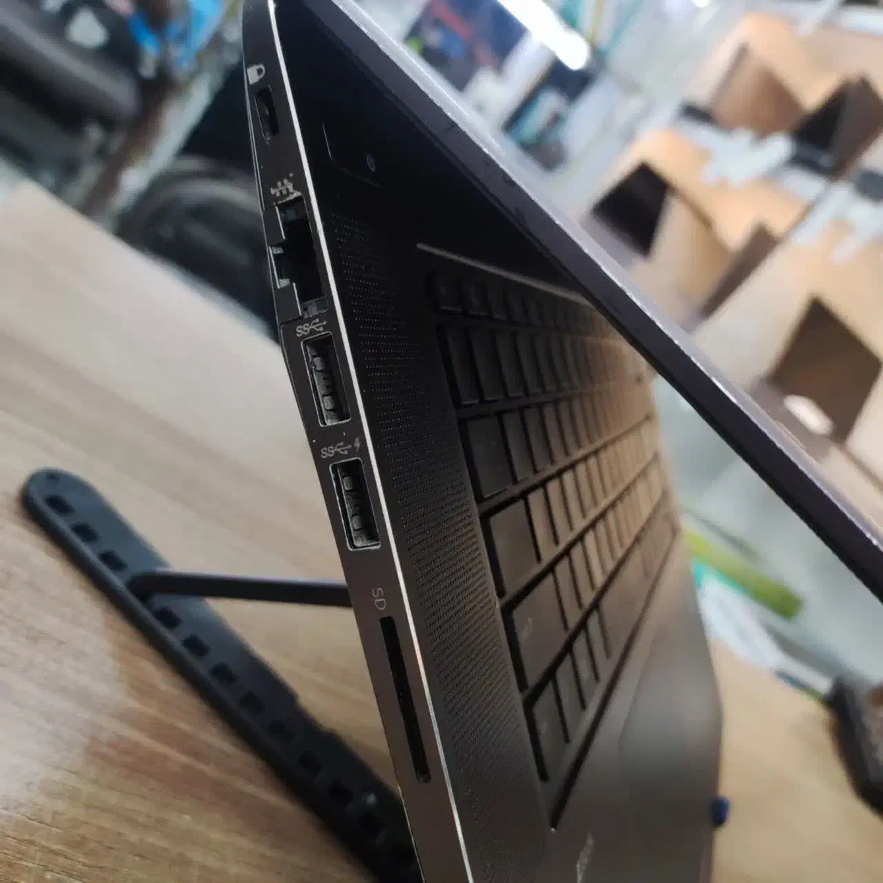 لپ تاپ Hp مدل Zbook Studio G3 چهار گیگ گرافیک|رایانه همراه|اصفهان, قلعه طبره|دیوار