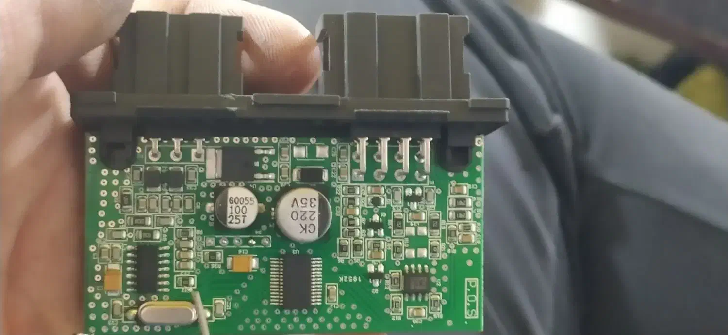 باطری سازی برق خودرو|خدمات موتور و ماشین|خرم‌آباد, |دیوار