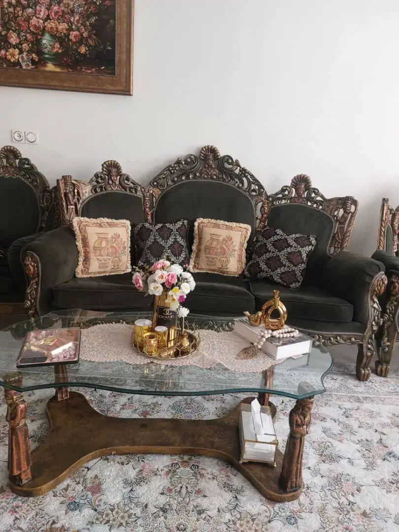 مبلمان سلطنتی 9 نفره سلطنتی قیمت استثنایی|مبلمان خانگی و میز عسلی|ری, دولت‌آباد|دیوار
