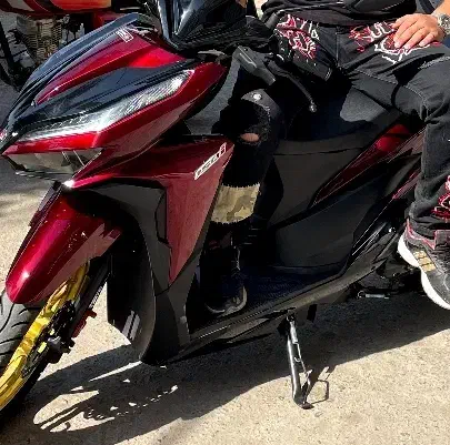 موتور کلیک رنگ خاص ‌و تک|موتورسیکلت|قم, علی آباد|دیوار